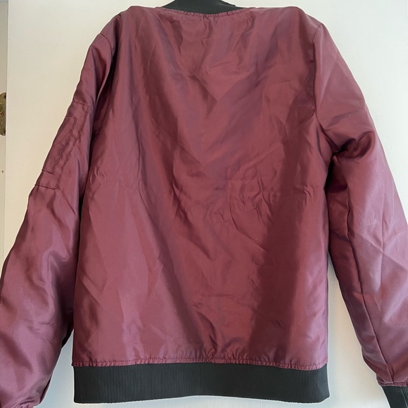 Maroon bomber jacket - Picture 2 of 5